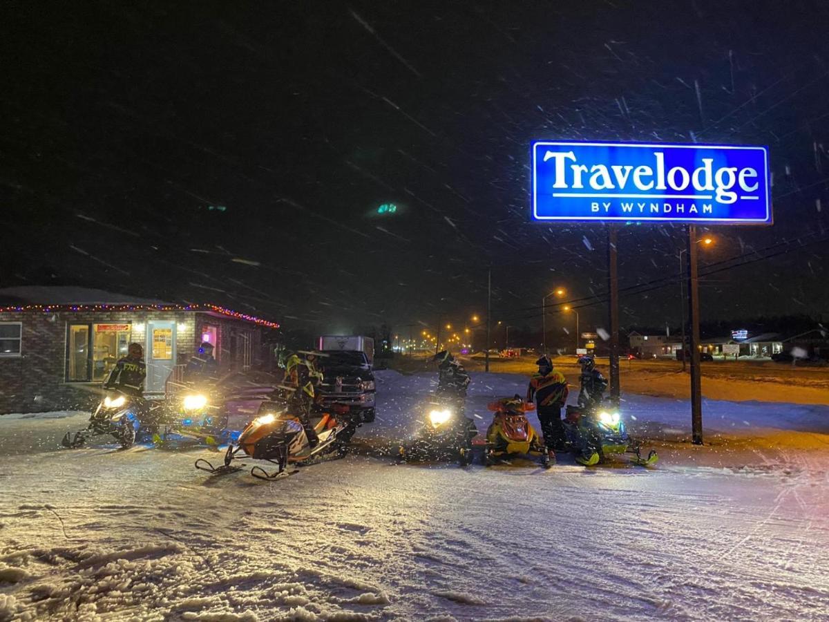 Travelodge By Wyndham Cochrane Luaran gambar