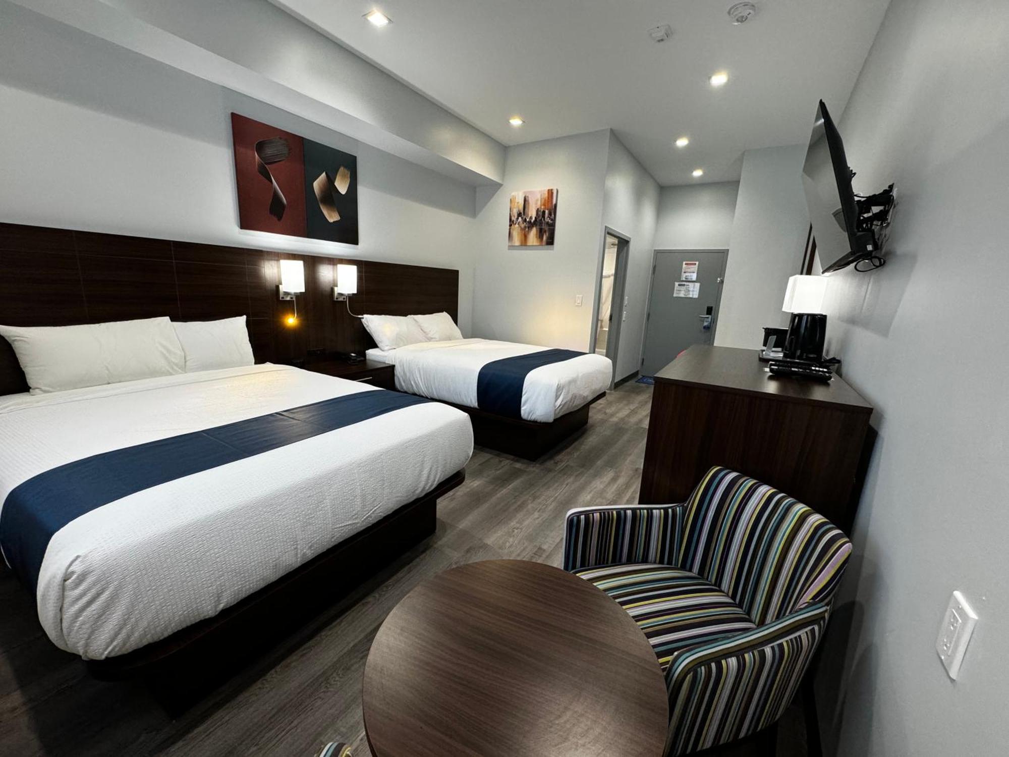 Travelodge By Wyndham Cochrane Luaran gambar