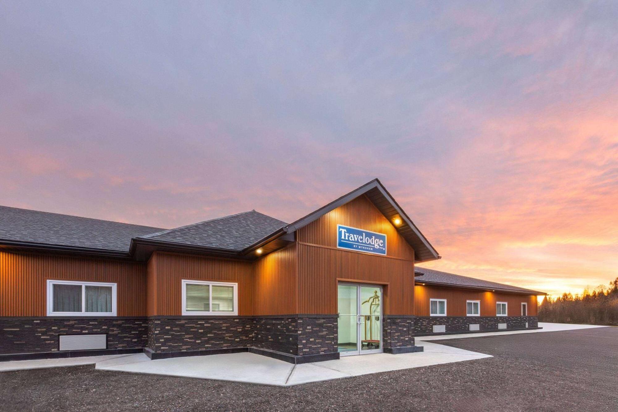 Travelodge By Wyndham Cochrane Luaran gambar